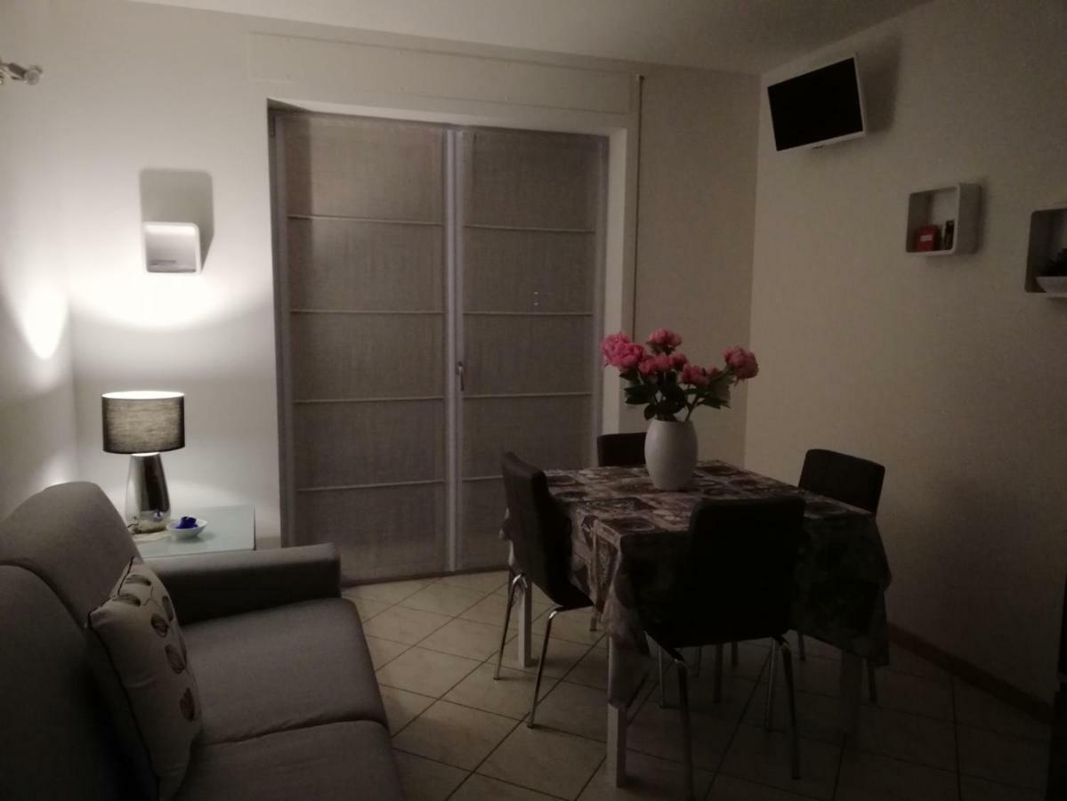 דירות רוברטו Ca Delle Rose מראה חיצוני תמונה